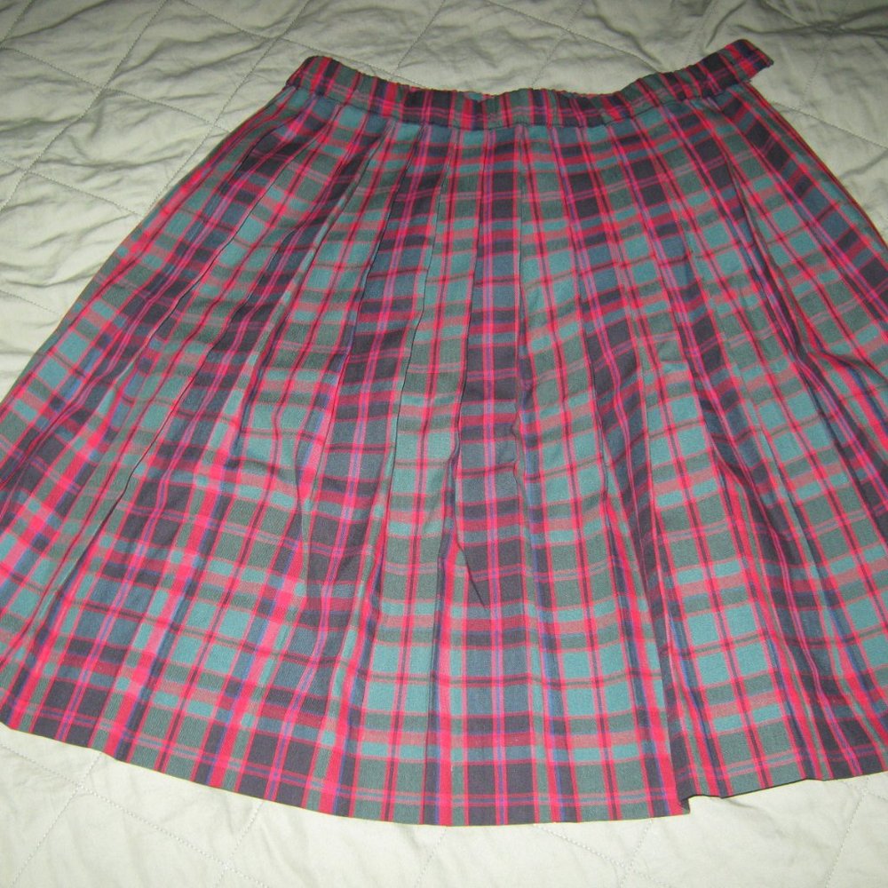 Royal Park Girls 12H School Uniform Knife Pleat Skirt Deadstock